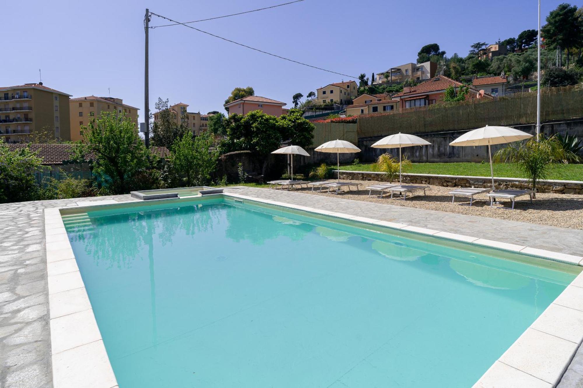 Il Gattino Di Porto - Apt 1 - Monolocale Veranda Piscina Imperia Luaran gambar